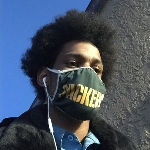 Meet your Posher, Jovan